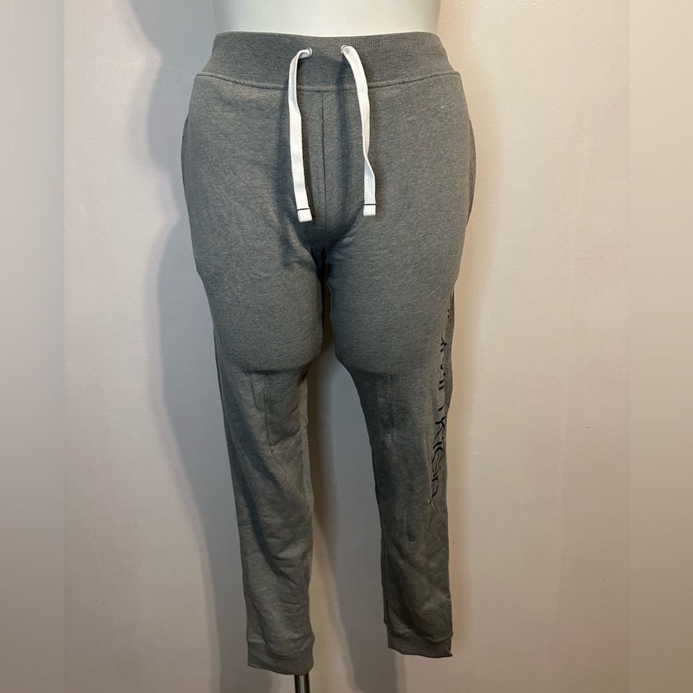 Women’s Calvin Klein sleepwear sweatpants. Size small.